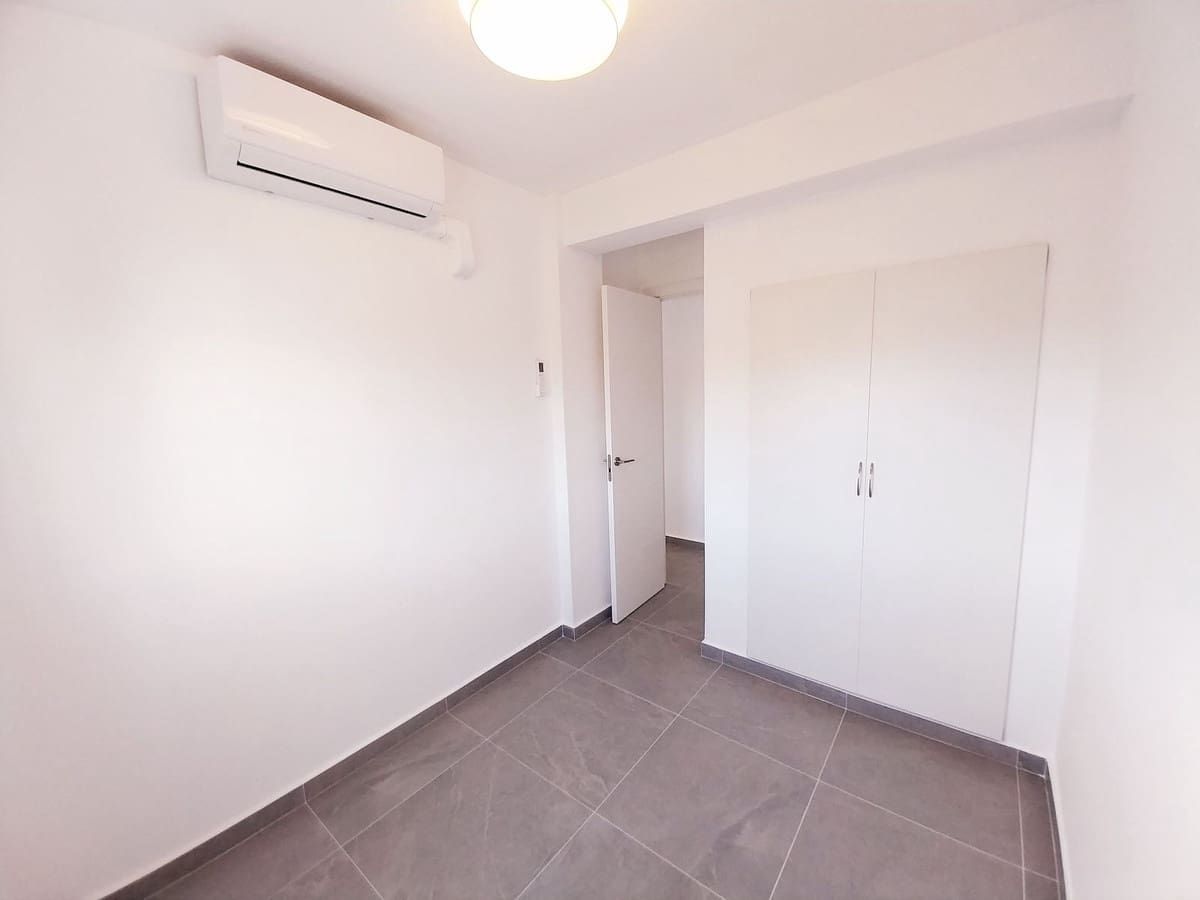 3 bedroom Apartment for sale in Sitio de Calahonda with pool garage - € 399,000 (Ref: 9793552)