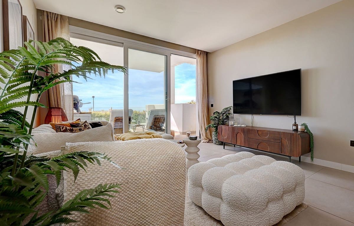 3 sypialnia Apartament na sprzedaż w Benalmadena z basenem garażem - 570 000 € (Ref: 9793557)