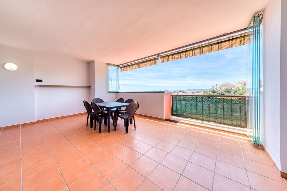 3 sypialnia Penthouse na sprzedaż w Fuengirola z basenem garażem - 630 000 € (Ref: 9795197)