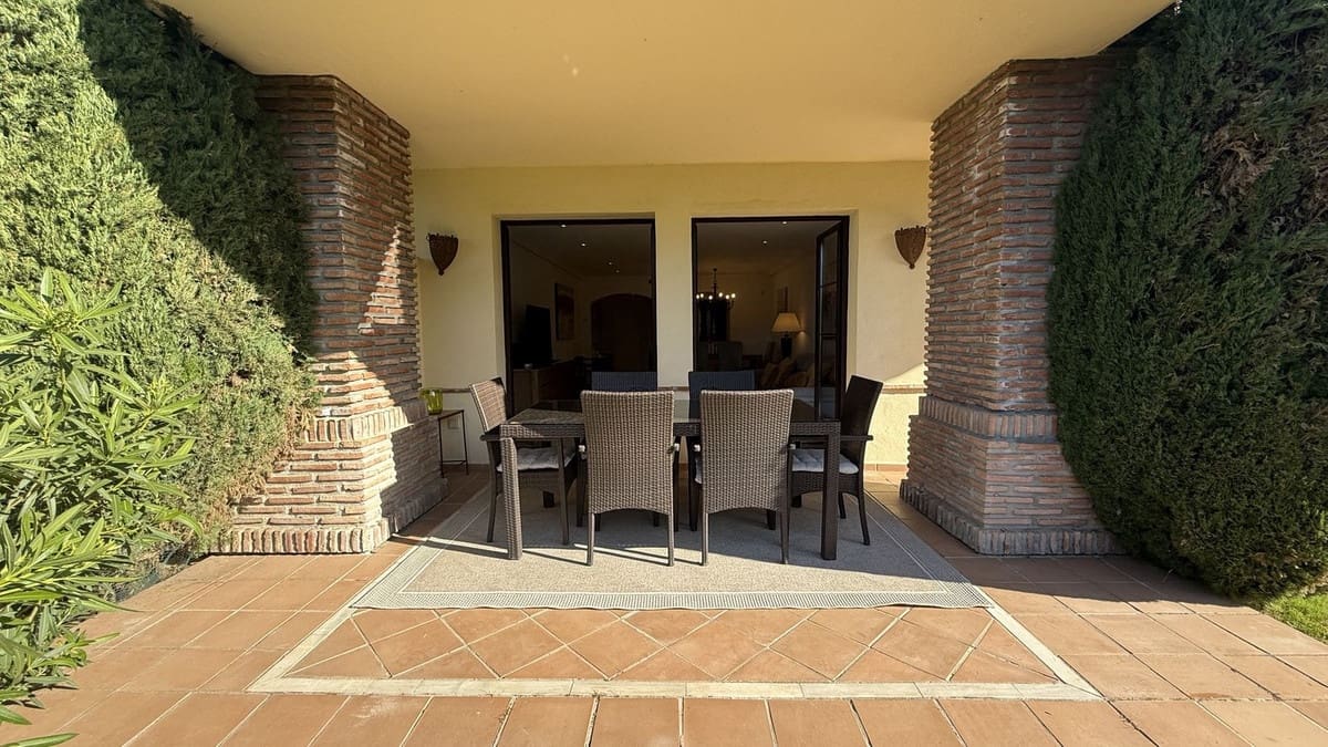 3 sovrum Lägenhet till salu i Los Arqueros med pool garage - 475 000 € (Ref: 9795200)