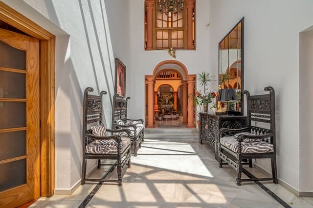 6 sypialnia Willa na sprzedaż w Benalmadena Costa, Benalmádena z basenem garażem - 1 750 000 € (Ref: 9795210)