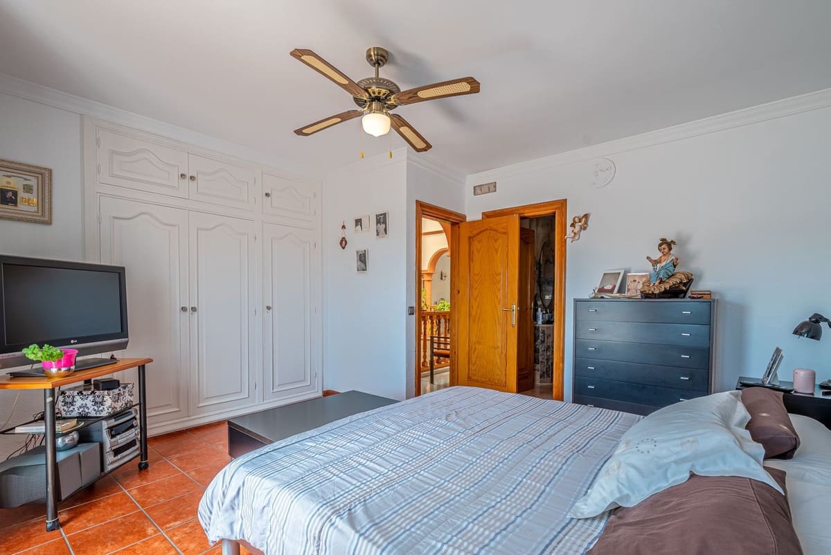 6 camera da letto Villa in vendita in Benalmadena Costa con piscina garage - 1.750.000 € (Rif: 9795210)