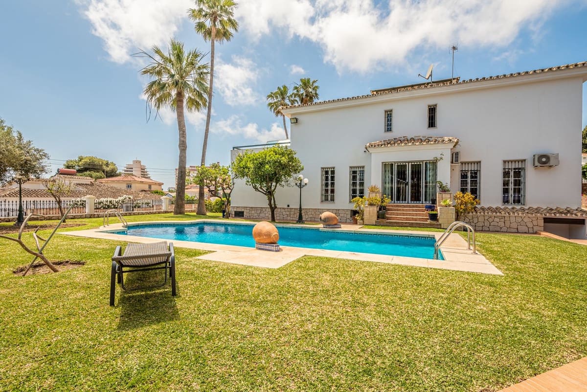 6 camera da letto Villa in vendita in Benalmadena Costa con piscina garage - 1.750.000 € (Rif: 9795210)