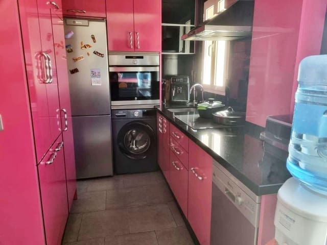 2 makuuhuone Kattohuoneisto myytävänä paikassa Torrequebrada, Benalmádena mukana uima-altaan 
autotalli - 375 000 € (Ref: 9795393)