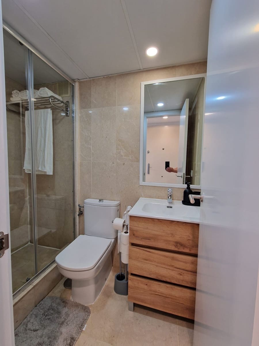 1 quarto Penthouse para venda em Benalmadena Costa com piscina - 329 000 € (Ref: 9795417)