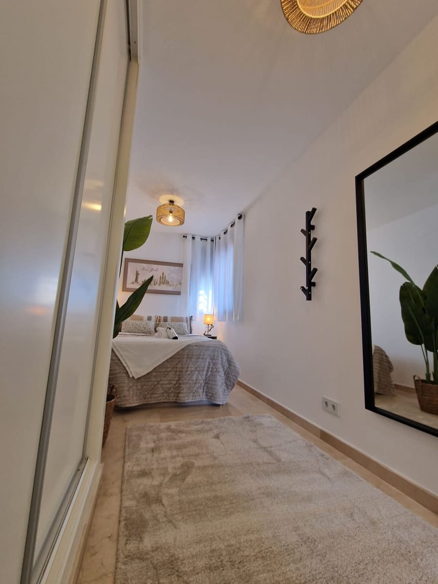 1 quarto Penthouse para venda em Benalmadena Costa com piscina - 329 000 € (Ref: 9795417)