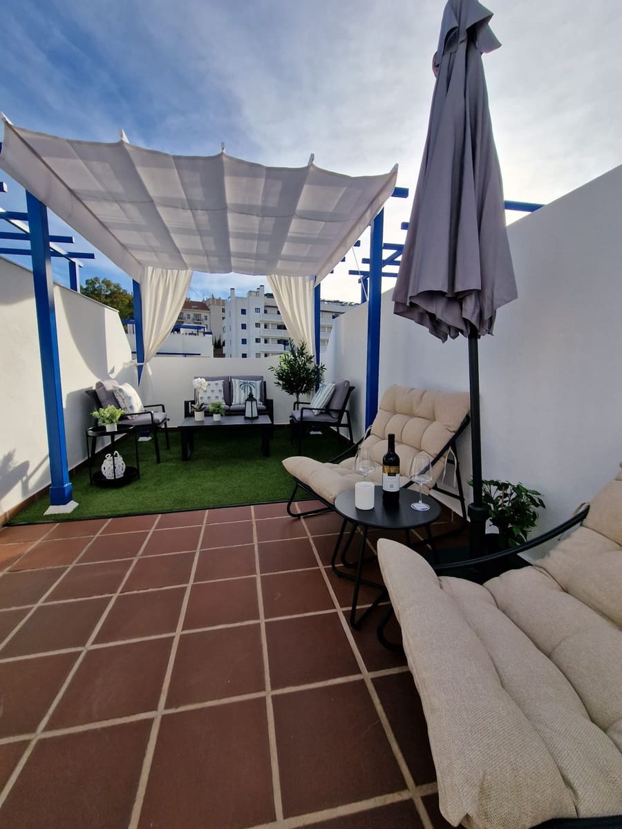 1 quarto Penthouse para venda em Benalmadena Costa com piscina - 329 000 € (Ref: 9795417)