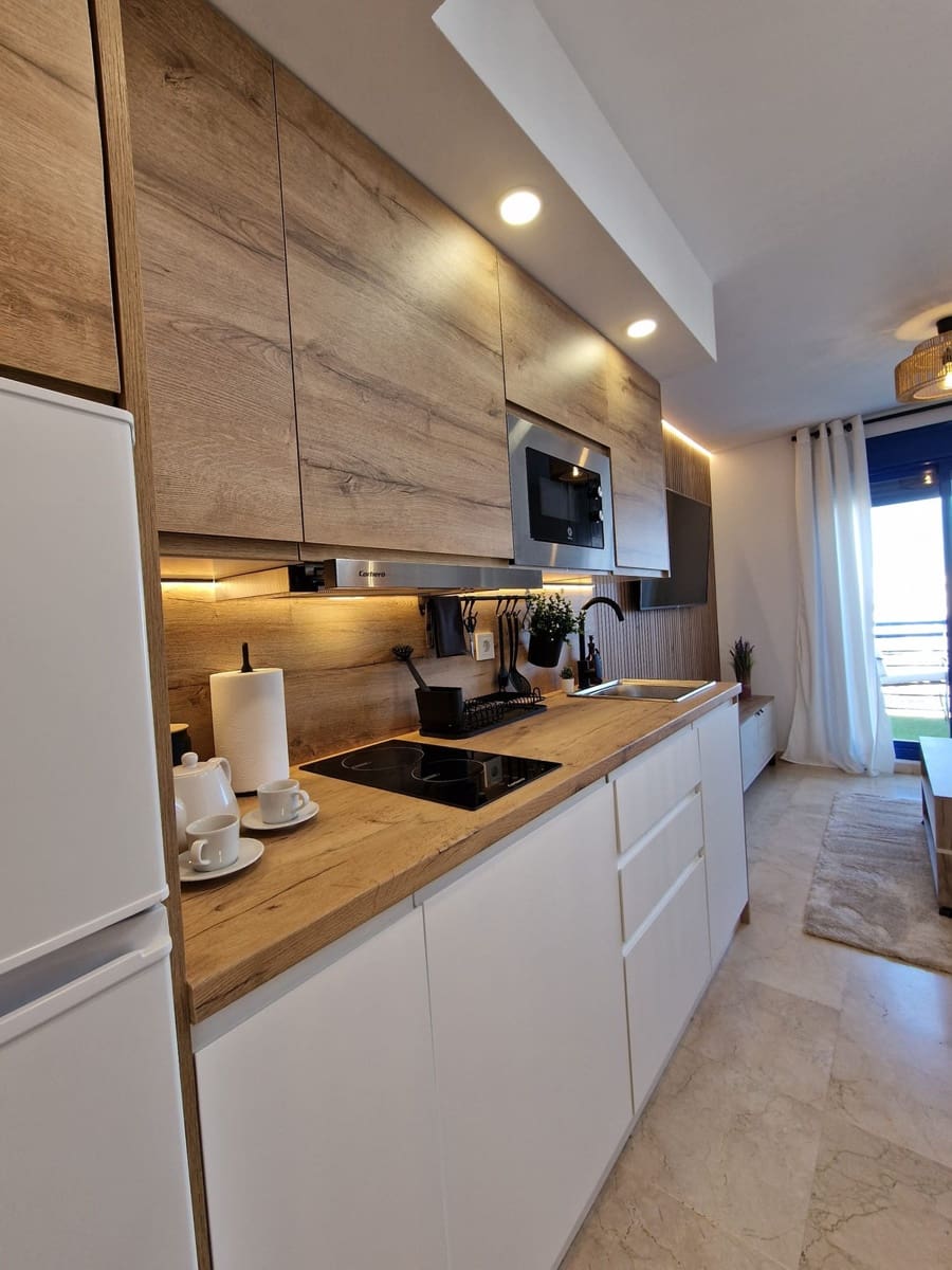 1 quarto Penthouse para venda em Benalmadena Costa com piscina - 329 000 € (Ref: 9795417)