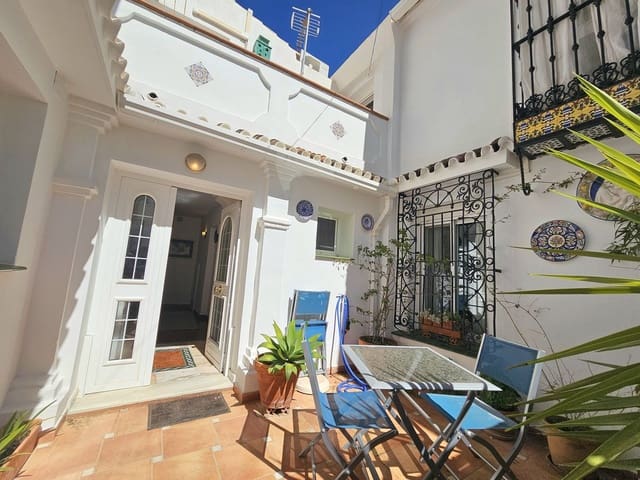 Casa de 2 habitaciones en Mijas en venta - 319.000 € (Ref: 9802514)