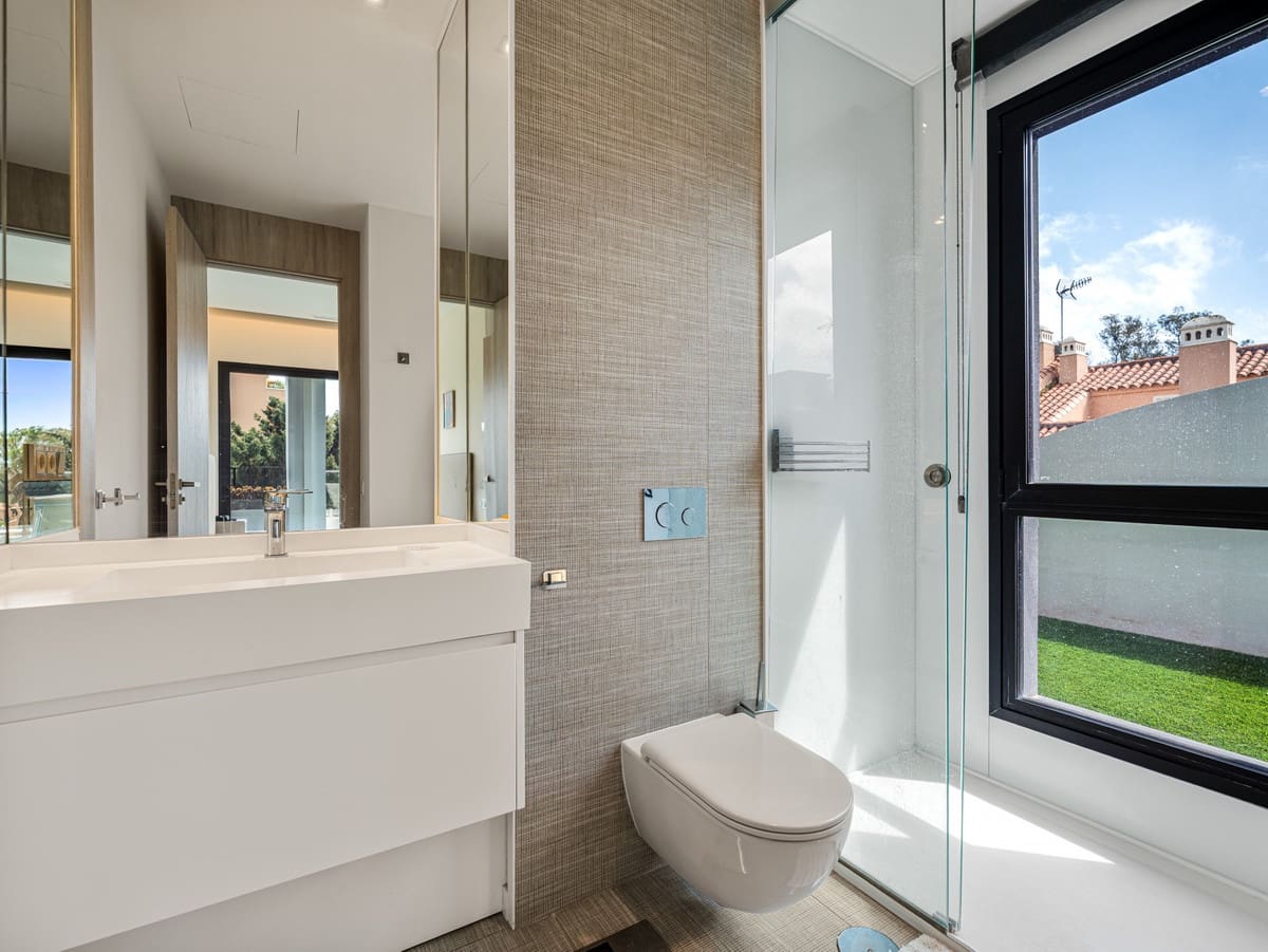 3 slaapkamer Penthouse te koop in Cabopino met zwembad garage - € 1.250.000 (Ref: 9805631)