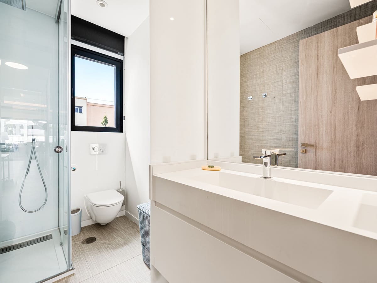 3 slaapkamer Penthouse te koop in Cabopino met zwembad garage - € 1.250.000 (Ref: 9805631)