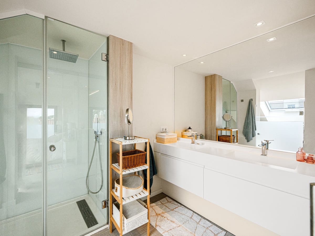 3 slaapkamer Penthouse te koop in Cabopino met zwembad garage - € 1.250.000 (Ref: 9805631)