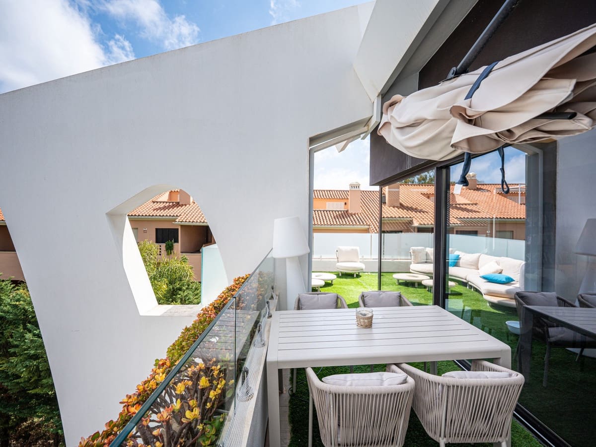 3 slaapkamer Penthouse te koop in Cabopino met zwembad garage - € 1.250.000 (Ref: 9805631)