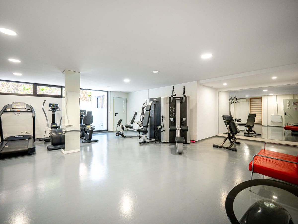 3 slaapkamer Penthouse te koop in Cabopino met zwembad garage - € 1.250.000 (Ref: 9805631)