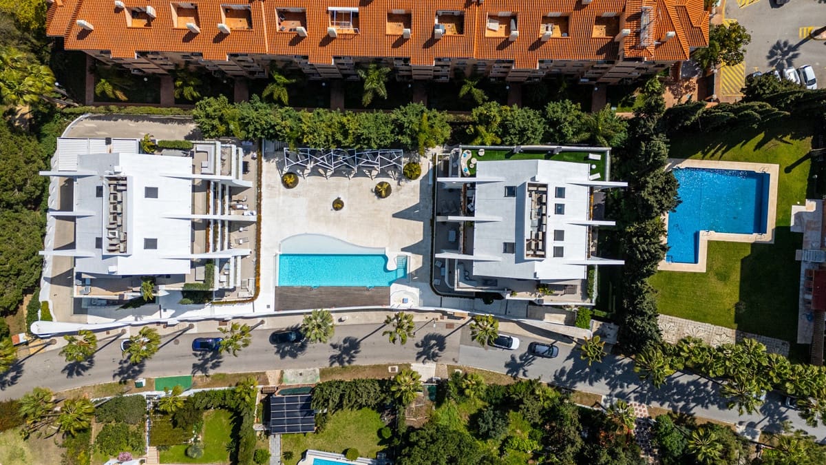 3 slaapkamer Penthouse te koop in Cabopino met zwembad garage - € 1.250.000 (Ref: 9805631)