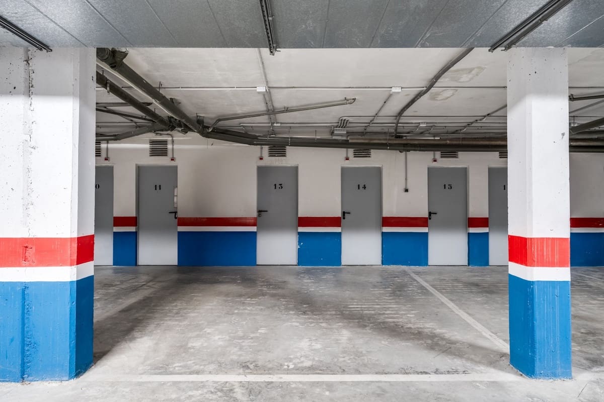 2 soveværelse Penthouse til salg i Estepona med swimmingpool garage - € 520.000 (Ref: 9805650)