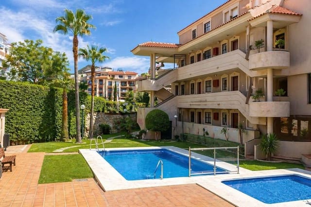 3 Zimmer Penthouse zu verkaufen in Benalmadena Costa, Benalmádena mit Pool Garage - 529.000 € (Ref: 9805654)