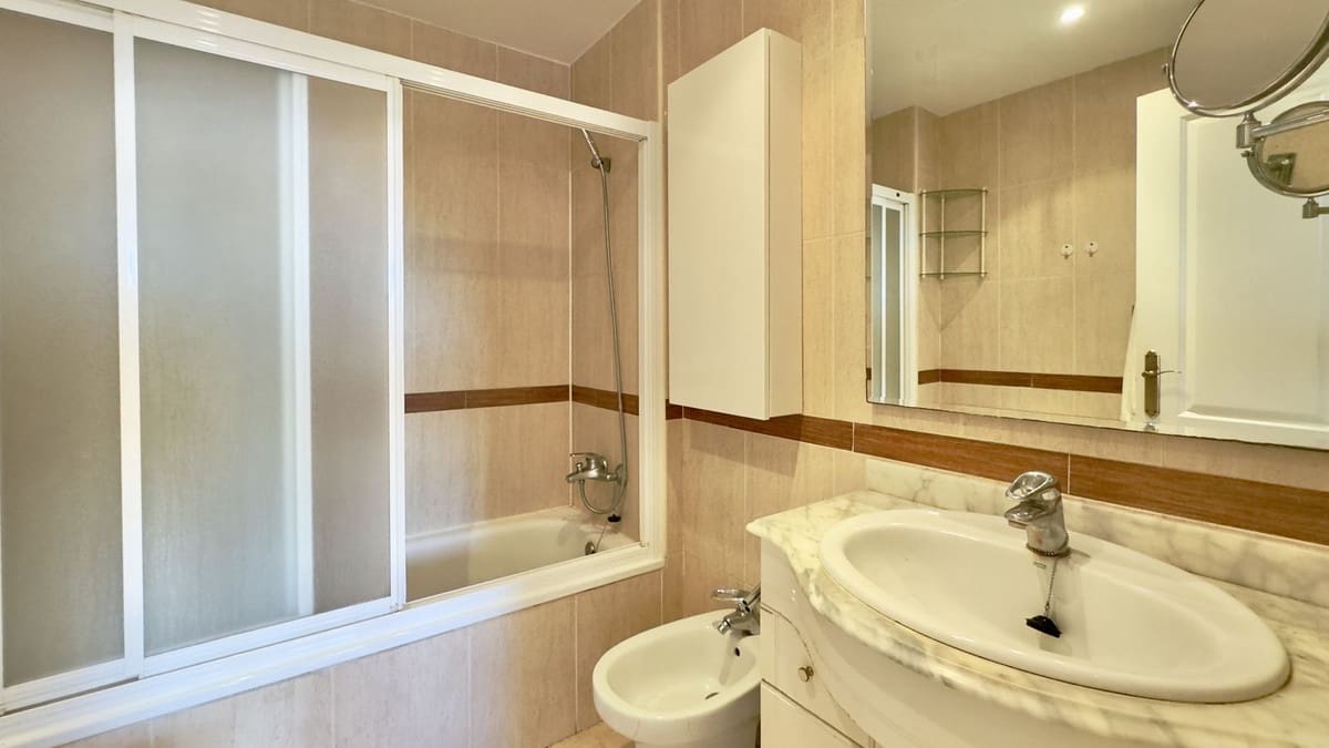 2 sypialnia Apartament na sprzedaż w Fuengirola z basenem garażem - 295 000 € (Ref: 9805656)