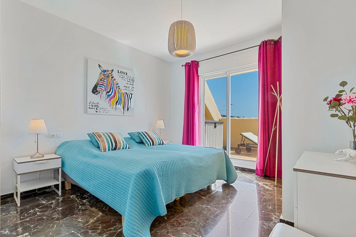 2 chambre Penthouse à vendre à Fuengirola avec piscine - 565 000 € (Ref: 9805657)