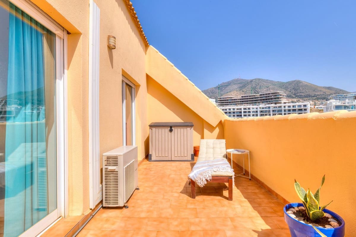 2 chambre Penthouse à vendre à Fuengirola avec piscine - 565 000 € (Ref: 9805657)