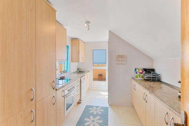 2 chambre Penthouse à vendre à Fuengirola avec piscine - 565 000 € (Ref: 9805657)