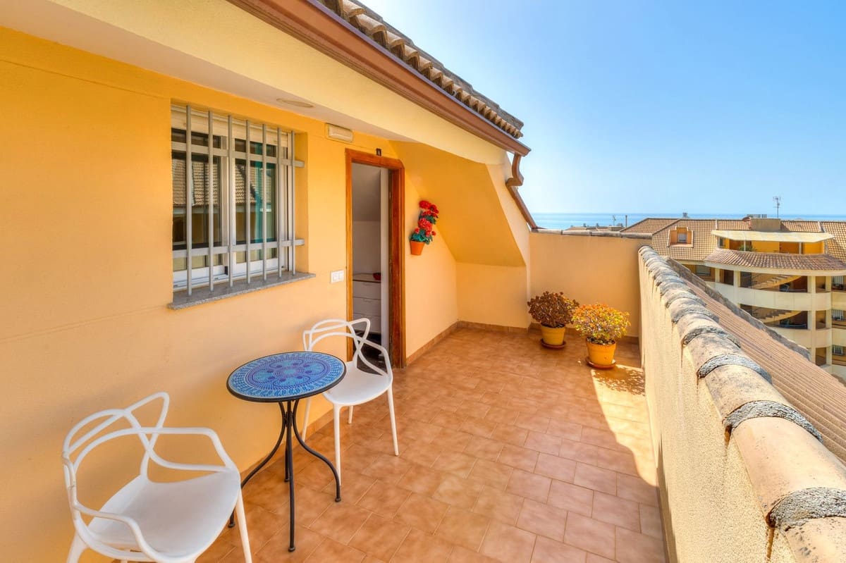 2 chambre Penthouse à vendre à Fuengirola avec piscine - 565 000 € (Ref: 9805657)