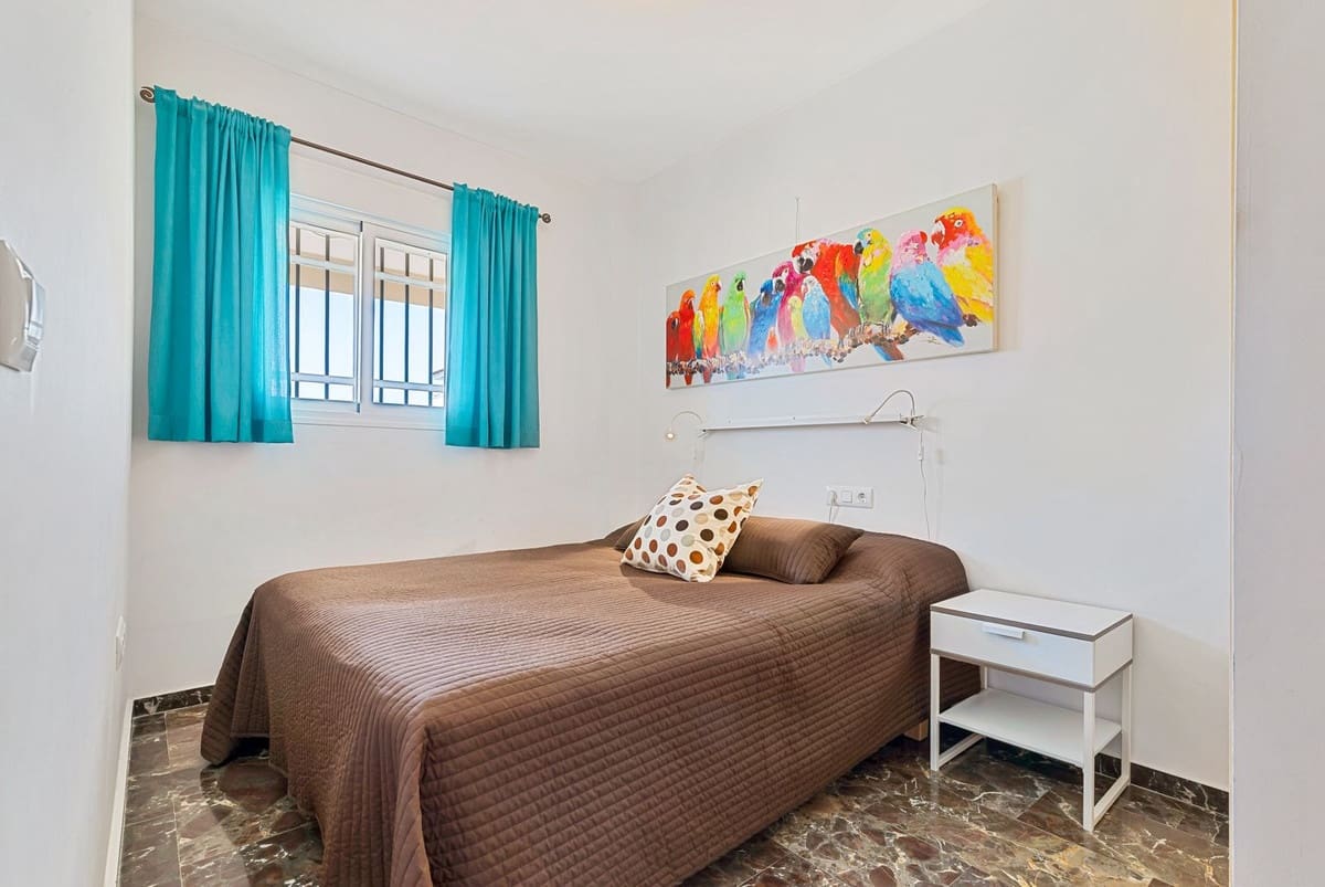 2 chambre Penthouse à vendre à Fuengirola avec piscine - 565 000 € (Ref: 9805657)