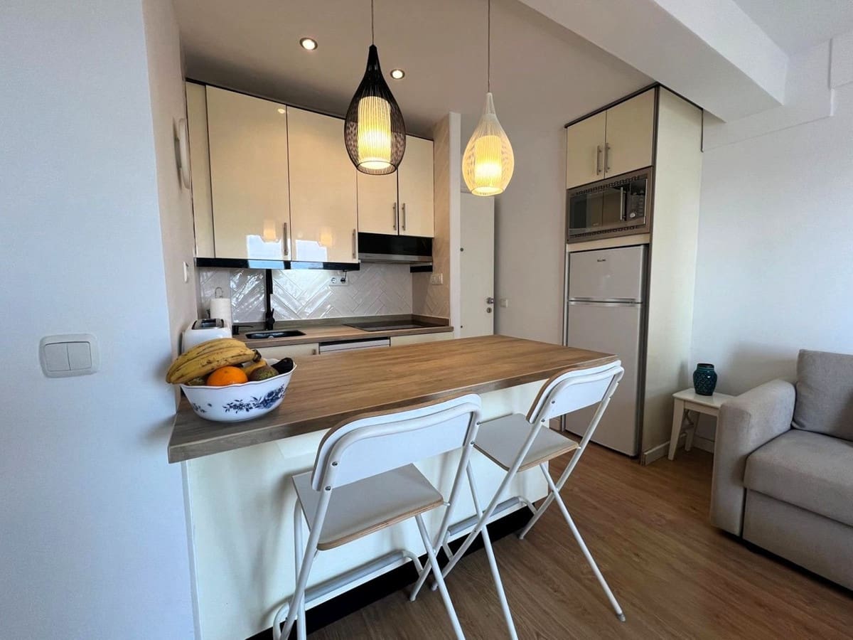 1 slaapkamer Appartement te koop in Sitio de Calahonda met zwembad - € 299.000 (Ref: 9806841)