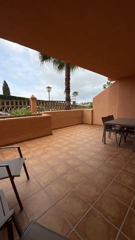 2 soverom Leilighet til salgs i El Paraiso, Estepona med svømmebasseng garasje - € 299 000 (Ref: 9806879)