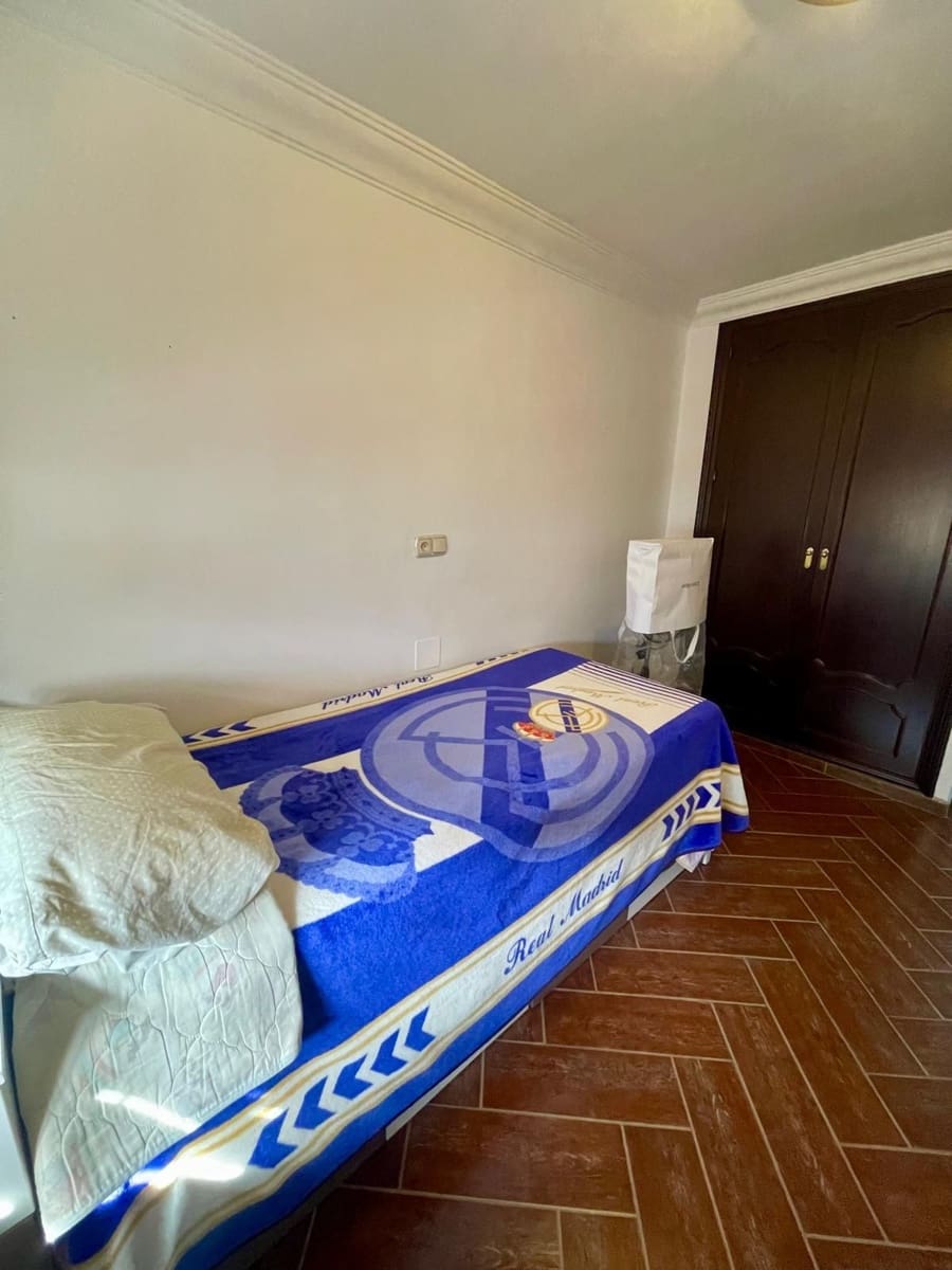 4 Zimmer Haus zu verkaufen in Alhaurin el Grande mit Garage - 320.000 € (Ref: 9806893)