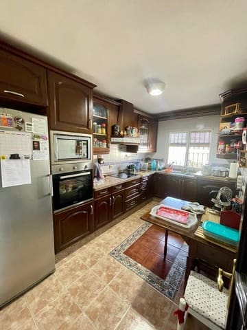 4 Zimmer Haus zu verkaufen in Alhaurín el Grande mit Garage - 320.000 € (Ref: 9806893)