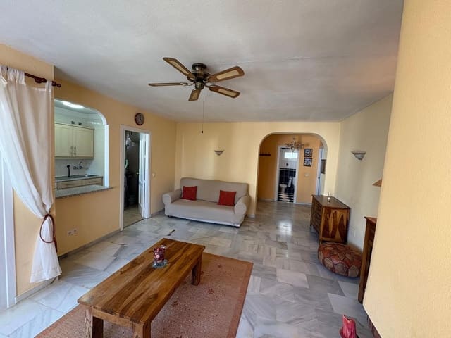 2 slaapkamer Appartement te koop in Marbella met zwembad - € 329.000 (Ref: 9806925)
