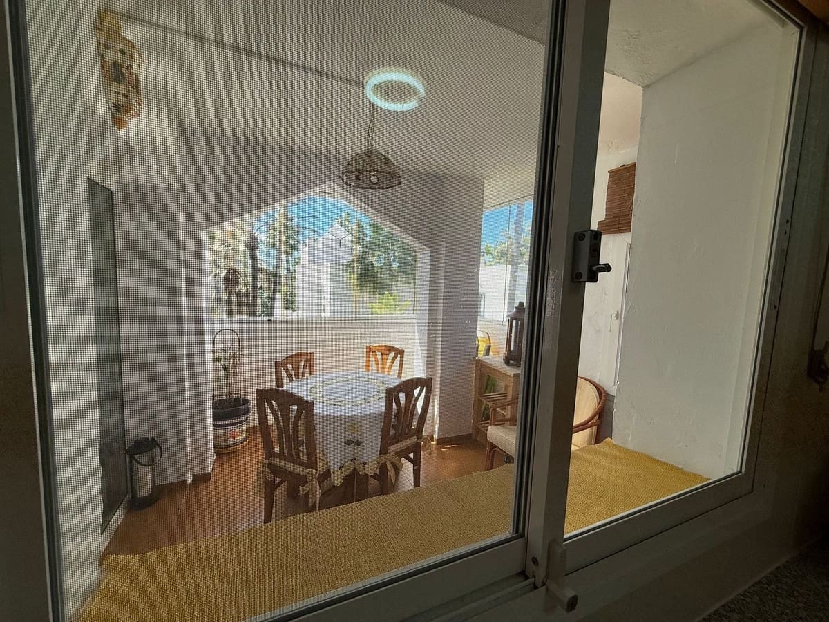 2 slaapkamer Appartement te koop in Marbella met zwembad - € 329.000 (Ref: 9806925)