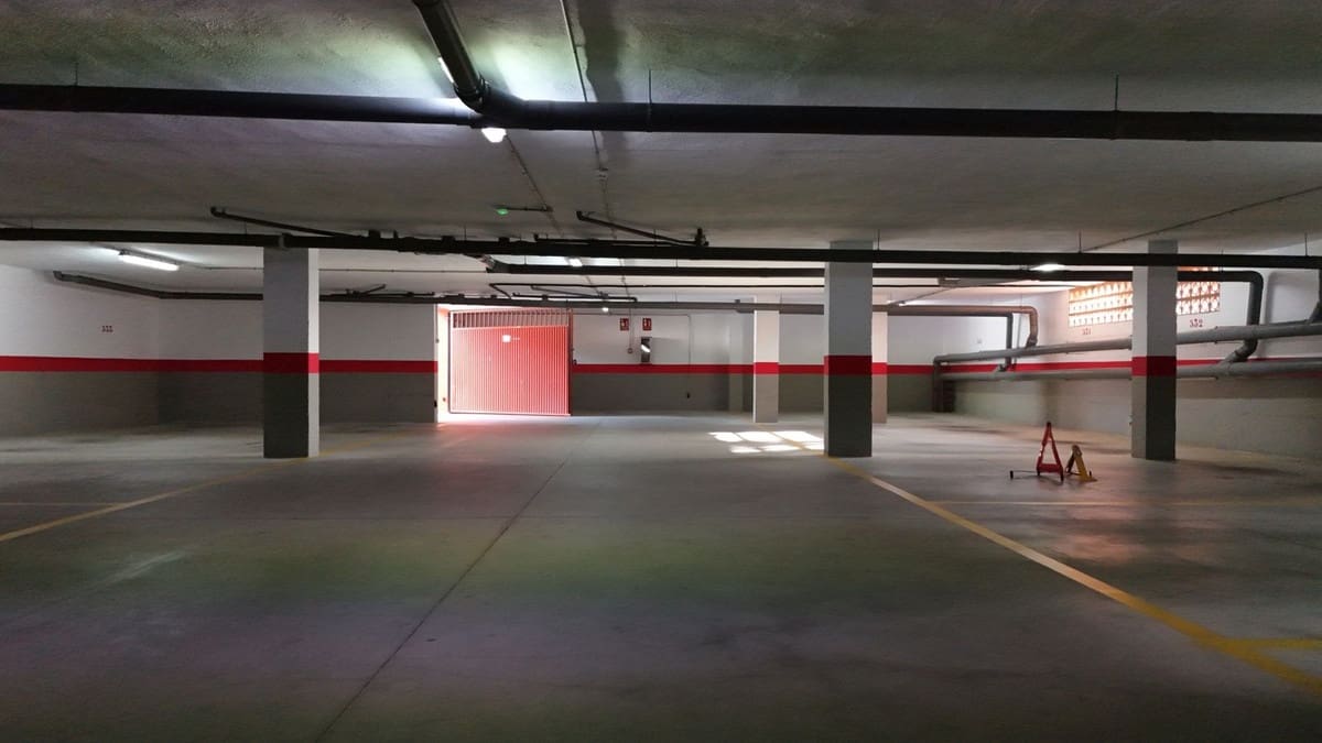2 makuuhuone Huoneisto myytävänä paikassa La Reserva mukana uima-altaan 
autotalli - 329 000 € (Ref: 9806926)