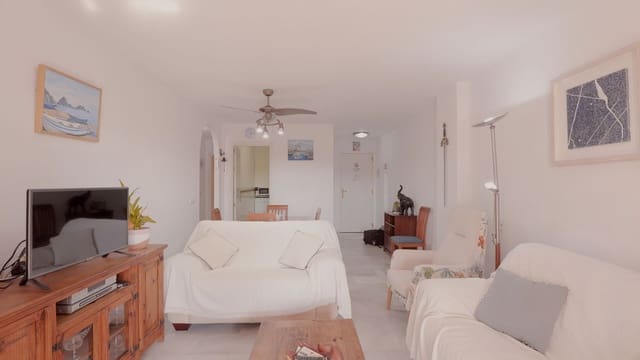 2 makuuhuone Huoneisto myytävänä paikassa La Reserva, Marbella mukana uima-altaan 
autotalli - 329 000 € (Ref: 9806926)