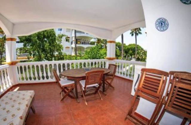 2 sovrum Lägenhet till salu i Nueva Andalucia, Marbella med pool garage - 386 000 € (Ref: 9807004)