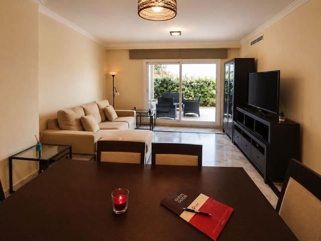 2 Zimmer Apartment zu verkaufen in Nueva Andalucia, Marbella mit Pool Garage - 413.000 € (Ref: 9807018)