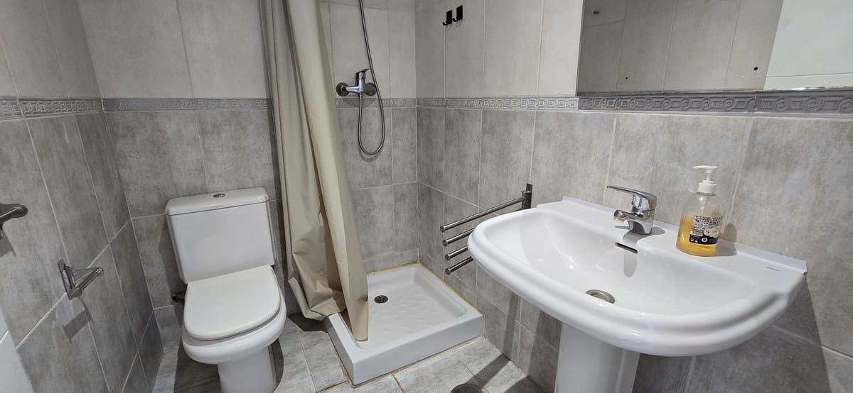 2 bedroom Apartment for sale in Riviera del Sol with pool garage - € 290,000 (Ref: 9807028)