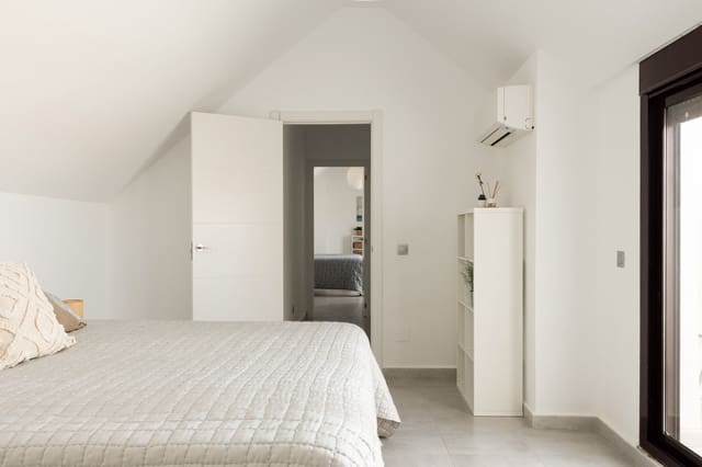 4 camera da letto Attico in vendita in Nueva Andalucia, Marbella con piscina garage - 1.050.000 € (Rif: 9807032)