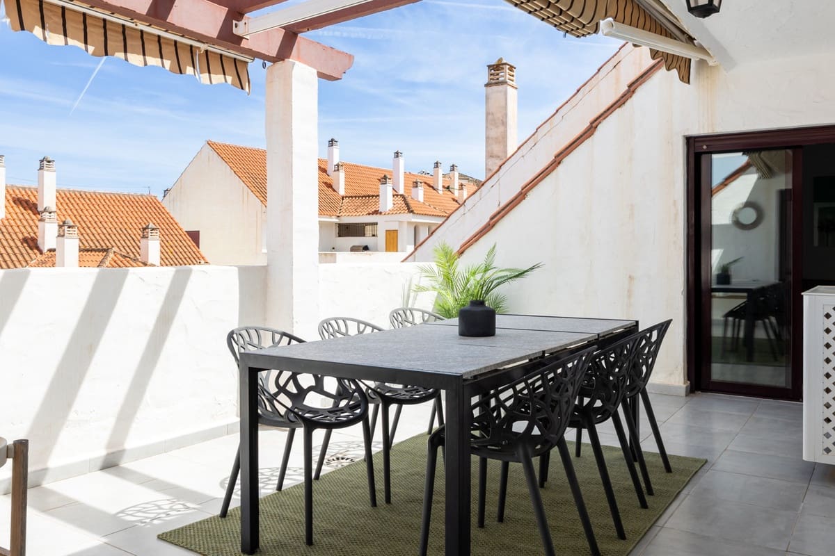 4 camera da letto Attico in vendita in Nueva Andalucia con piscina garage - 1.050.000 € (Rif: 9807032)