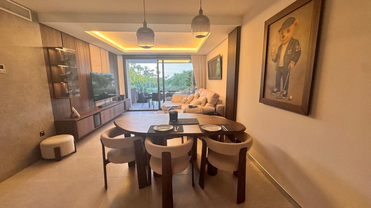 2 soverom Leilighet til salgs i Costalita med svømmebasseng garasje - € 990 000 (Ref: 9807034)