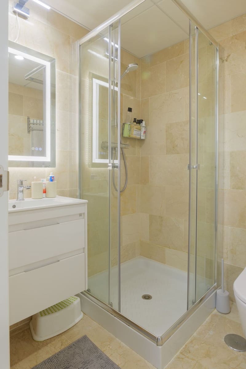 Apartamento de 2 habitaciones en Mijas Costa en venta con piscina garaje - 449.000 € (Ref: 9807035)