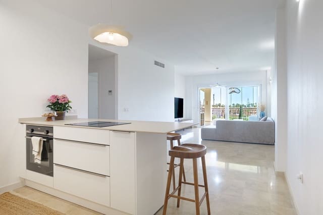 Apartamento de 2 habitaciones en El Faro de Calaburra - Chaparral, Mijas en venta con piscina garaje - 449.000 € (Ref: 9807035)