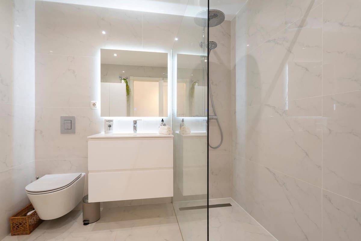 2 makuuhuone Huoneisto myytävänä paikassa Nueva Andalucia mukana uima-altaan - 795 000 € (Ref: 9807038)