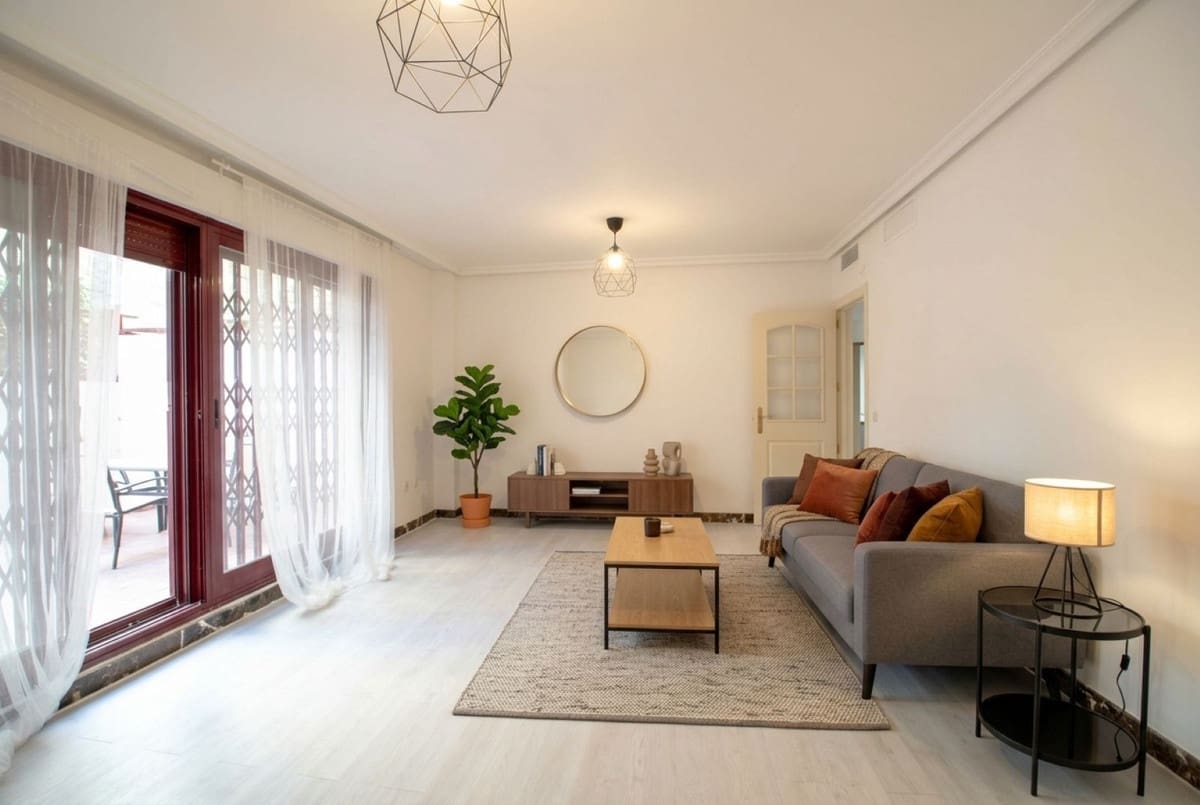 2 soverom Leilighet til salgs i Benalmadena med svømmebasseng garasje - € 517 000 (Ref: 9807042)