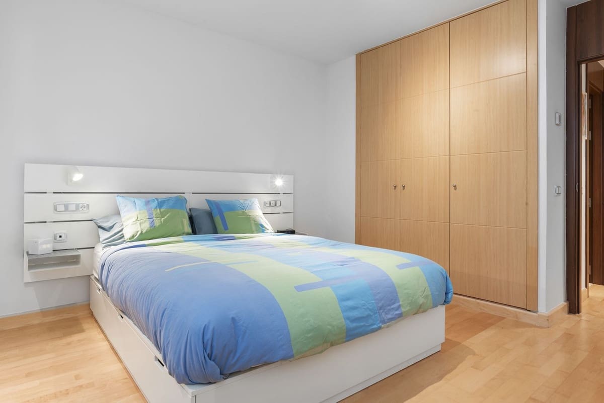 1 slaapkamer Appartement te koop in La Cala de Mijas met zwembad garage - € 295.000 (Ref: 9807060)