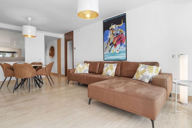 1 slaapkamer Appartement te koop in La Cala de Mijas, Mijas met zwembad garage - € 295.000 (Ref: 9807060)