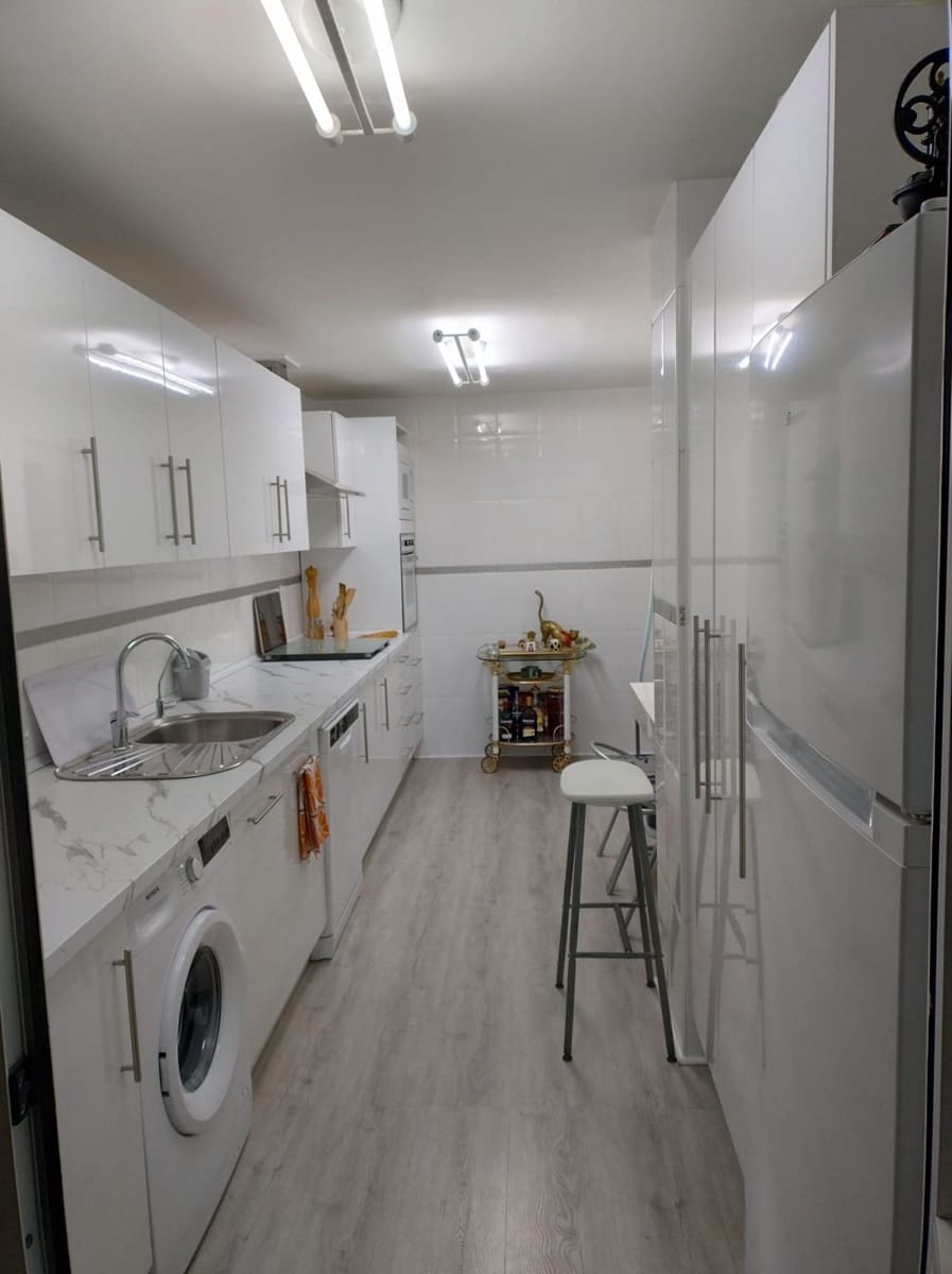 3 chambre Appartement à vendre à Fuengirola avec garage - 340 000 € (Ref: 9807063)