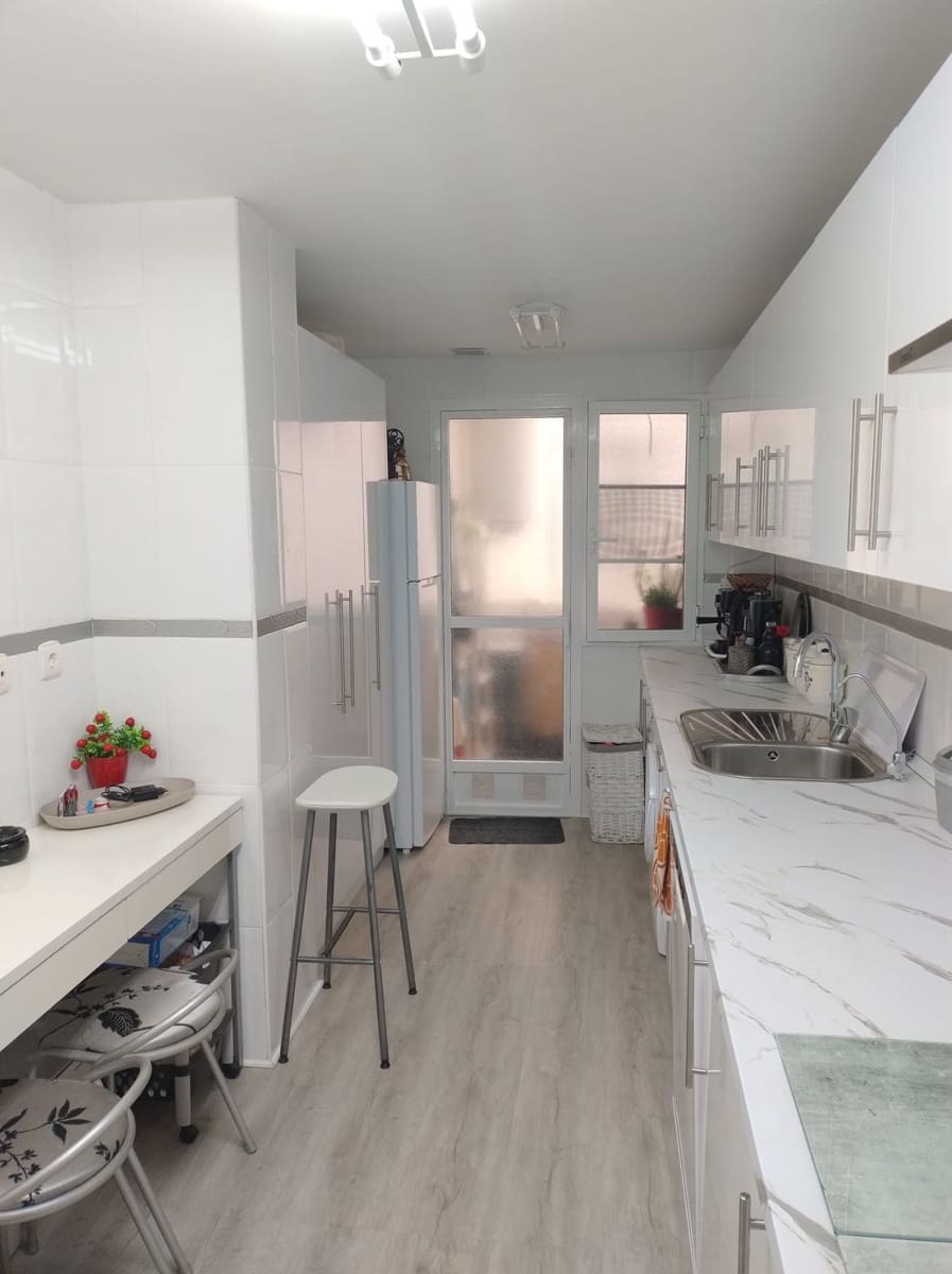 3 chambre Appartement à vendre à Fuengirola avec garage - 340 000 € (Ref: 9807063)