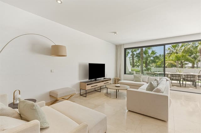 4 bedroom Townhouse for sale in La Cala de Mijas, Mijas with pool garage - € 1,295,000 (Ref: 9807065)